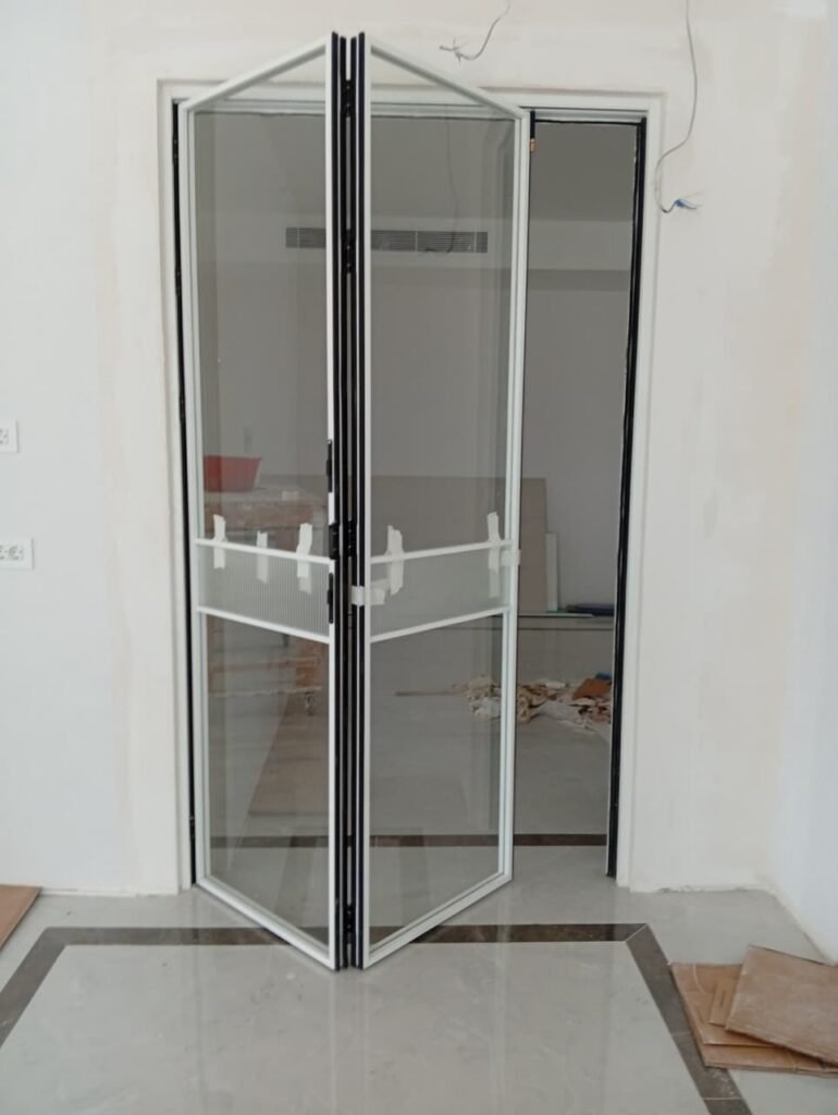 Akkordeon Qapı Sistemləri
